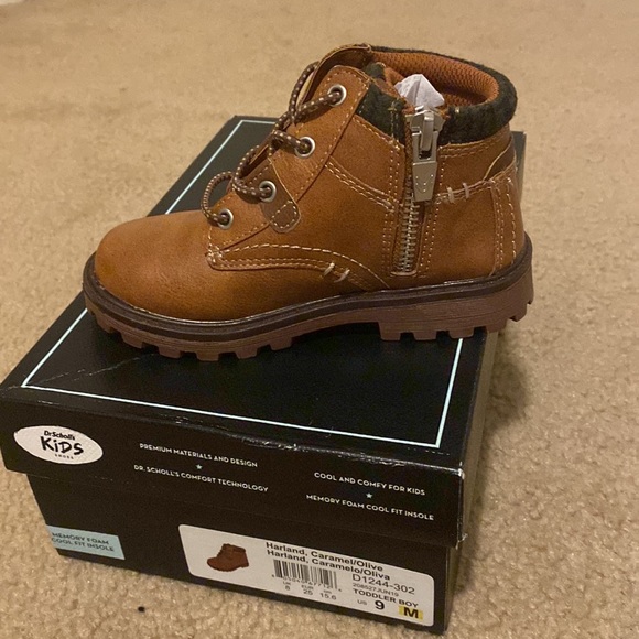 Caramel and Olive Kids Boots - Picture 3 of 3